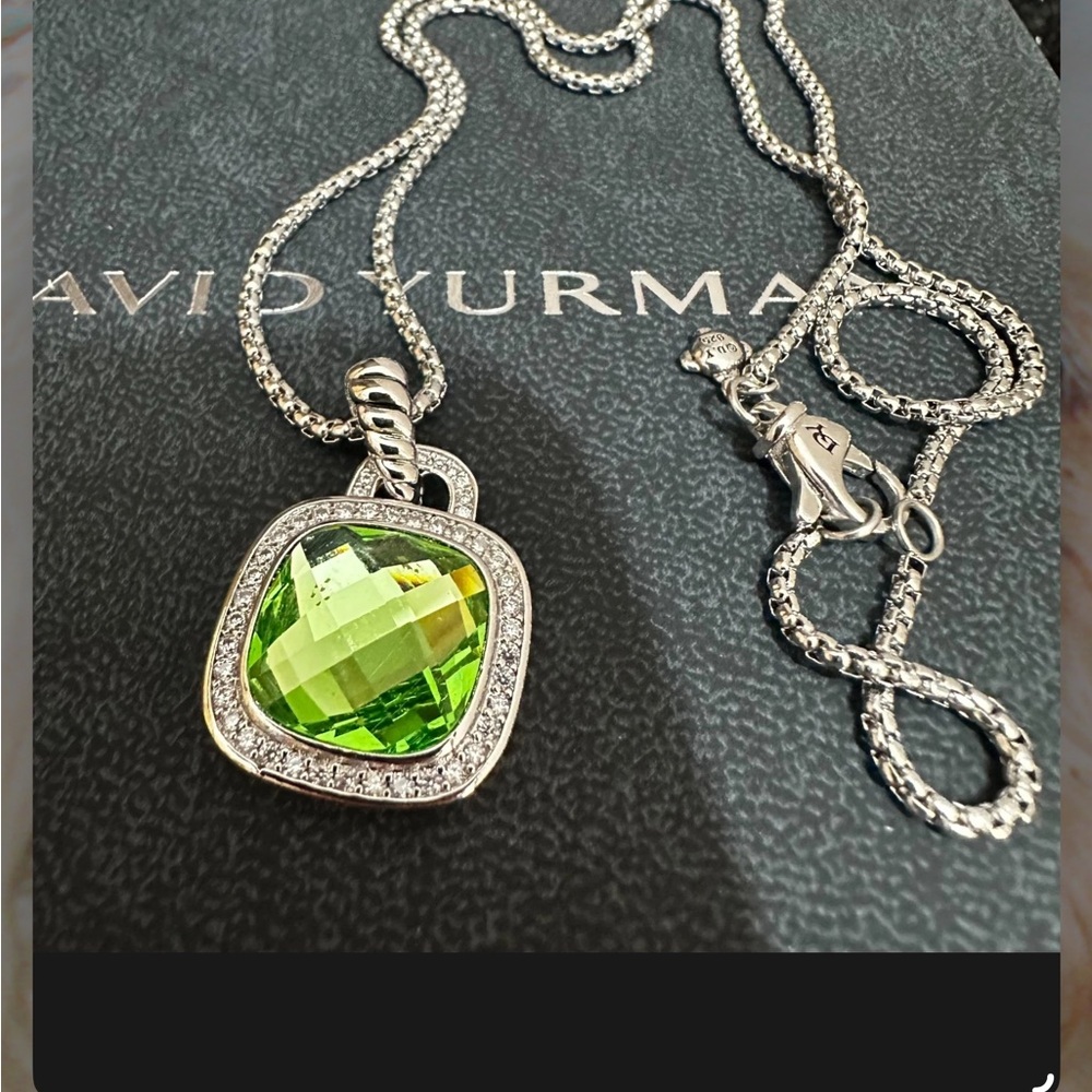 David Yurman Petite Albion Pendant Necklace Green Topaz with Diamonds 18" - Picture 3 of 4